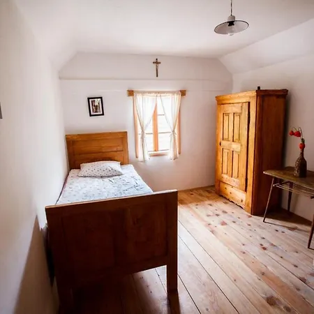 Kovacija Pri Kovacu Podvelka