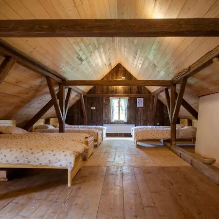 Casa de Campo Kovacija Pri Kovacu Podvelka